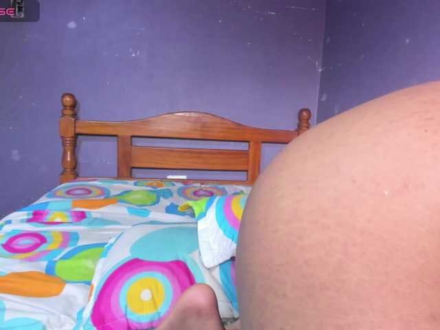 Angela-wish live cam on BongaCams