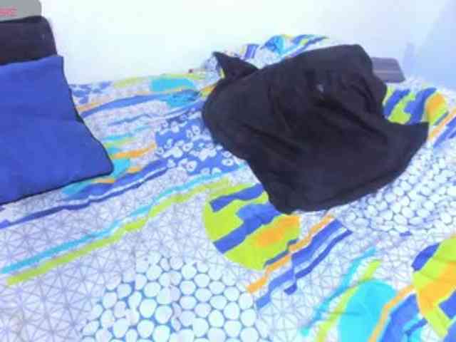 Angela-wish webcam