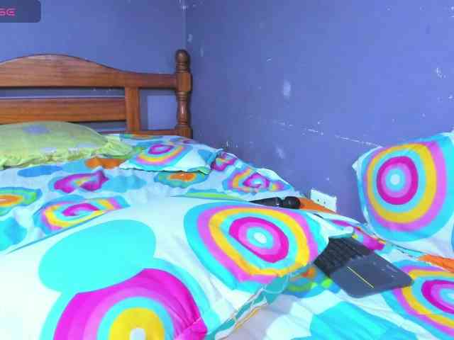Angela-wish webcam