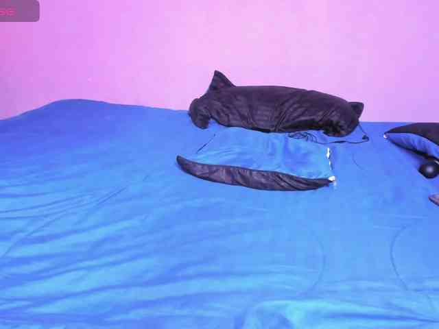 Angela-wish webcam