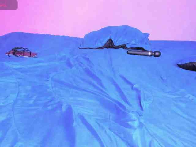 Angela-wish webcam