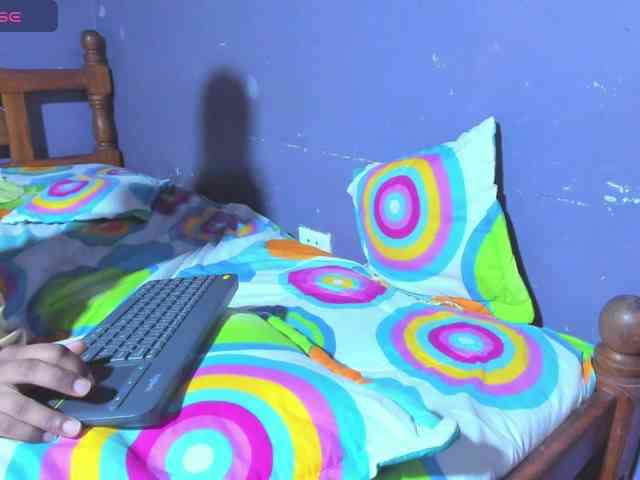 Angela-wish webcam