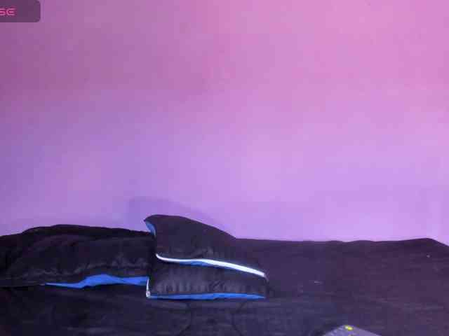Angela-wish webcam