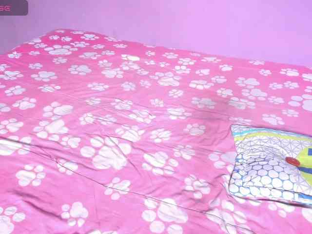 Angela-wish webcam
