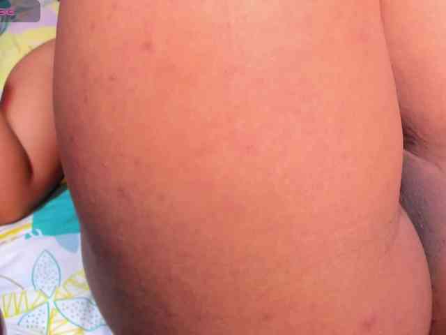 Angela-wish webcam