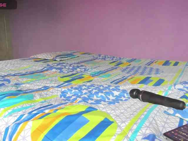 Angela-wish webcam