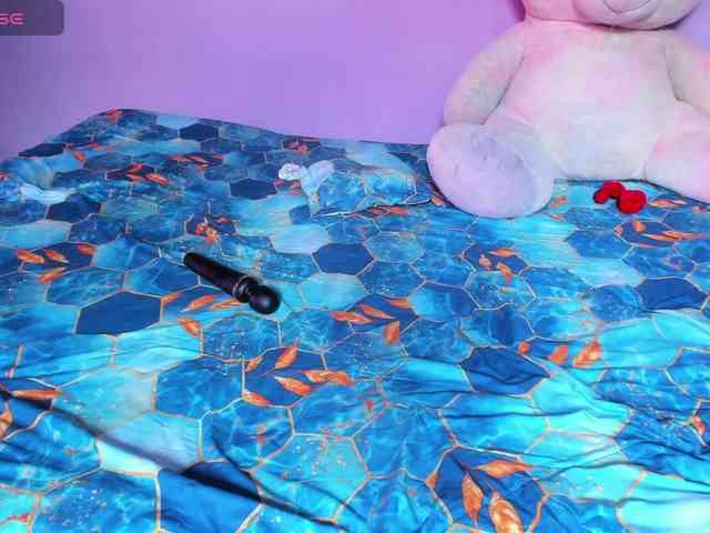 Angela-wish webcam