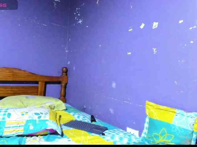 Angela-wish webcam
