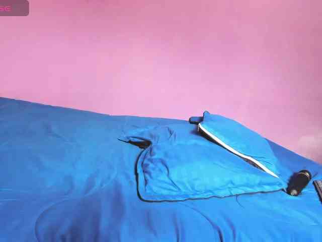 Angela-wish webcam