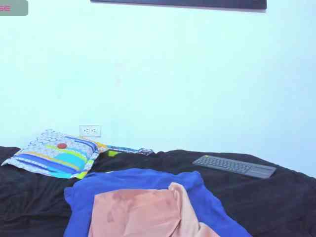 Angela-wish Live Webcam on BongaCams