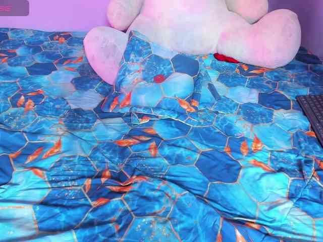 Angela-wish webcam
