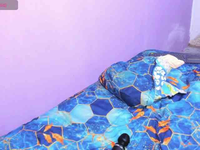 Angela-wish webcam
