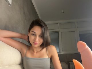 MolliKiana Porn Show