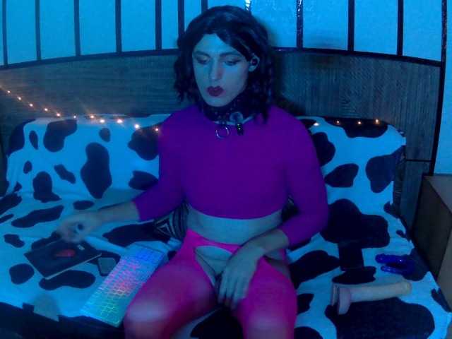 CarysLUXlive live webcam show