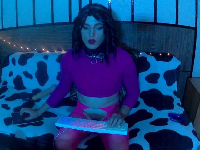 CarysLUXlive live webcam show