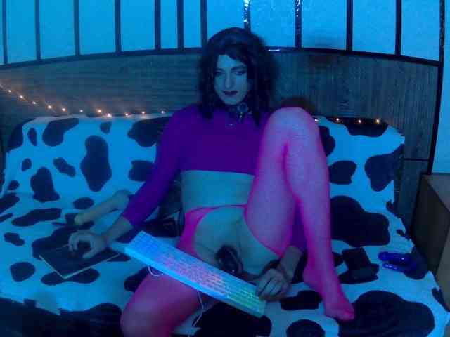 CaprizModam Live Webcam on BongaCams
