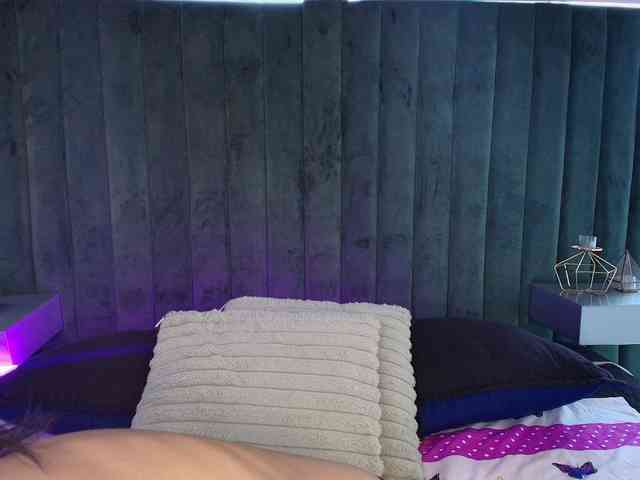 ArisSuarez webcam