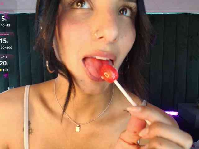 ArisSuarez webcam