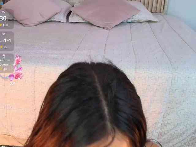 Ariana-Castillo webcam