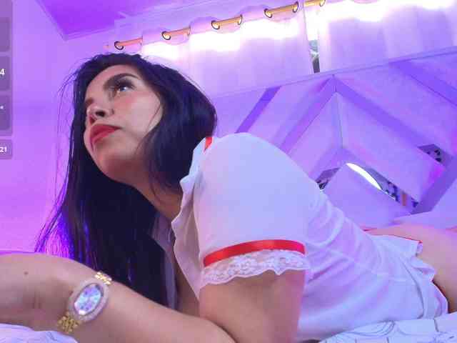 Ariana-Castillo webcam