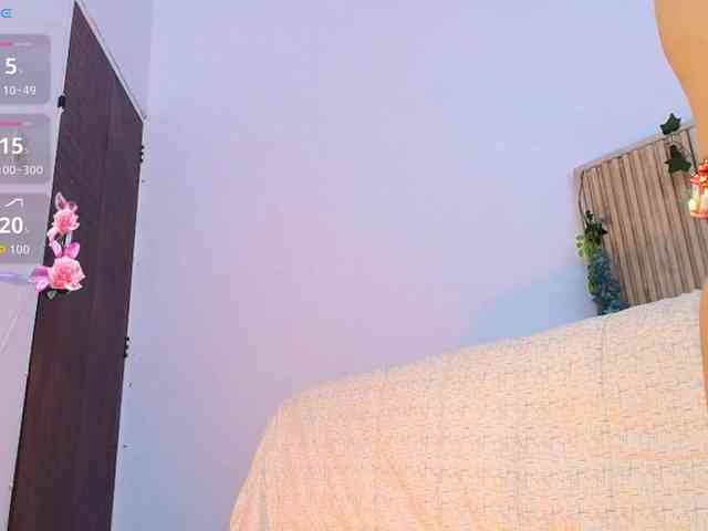 Ariana-Castillo webcam