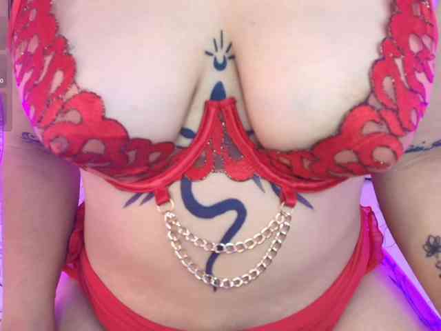 Ariana-Castillo webcam