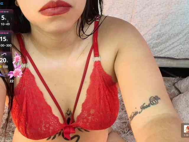 Ariana-Castillo webcam