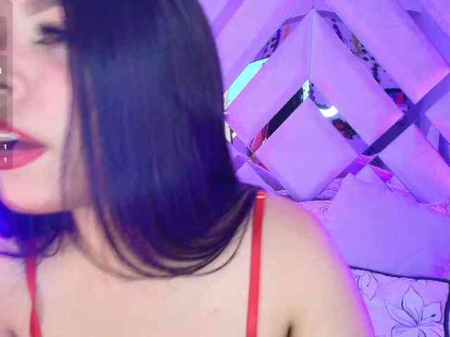 Ariana-Castillo webcam