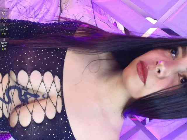 Ariana-Castillo webcam