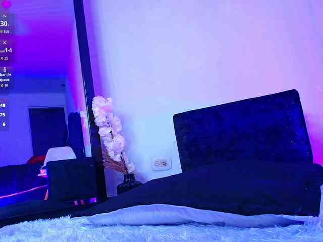 Ariana-Castillo webcam