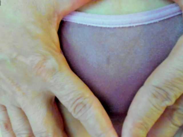 victoriaarousse25 live cam on BongaCams