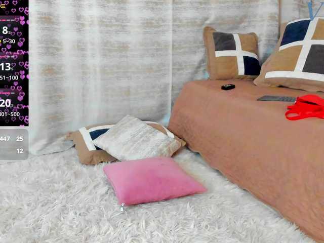 victoriaarousse25 live webcam show