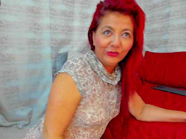 victoriaarousse25 webcam