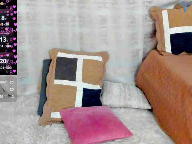 victoriaarousse25 webcam