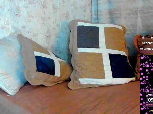 victoriaarousse25 webcam