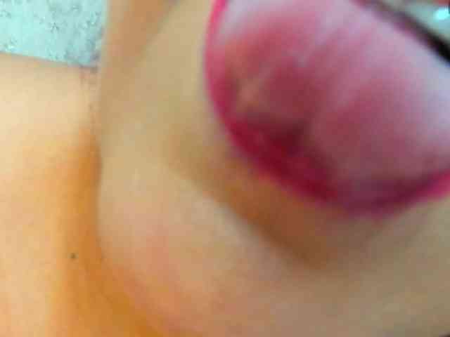 victoriaarousse25 webcam