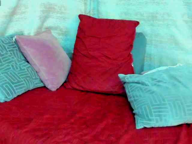 victoriaarousse25 webcam
