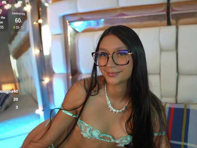 ThinPrincesss live cam on BongaCams