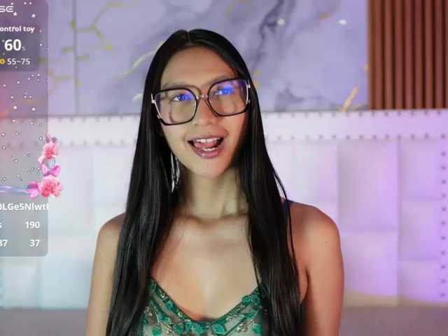 ThinPrincesss live cam on BongaCams