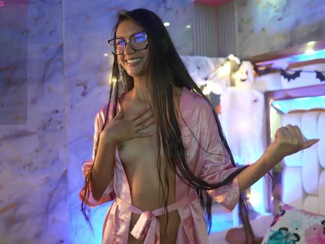 ThinPrincesss live cam on BongaCams