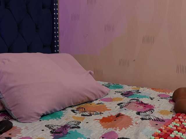 ThinPrincesss live cam preview