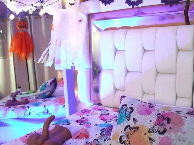 ThinPrincesss live cam on BongaCams