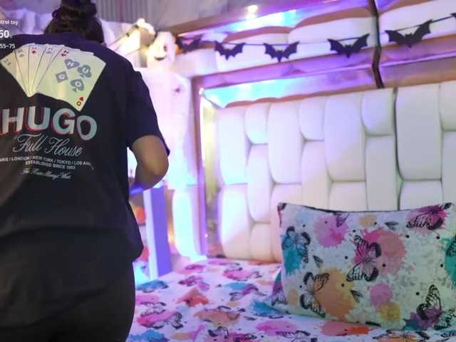 ThinPrincesss live cam preview