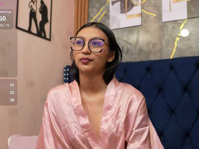 ThinPrincesss live cam on BongaCams