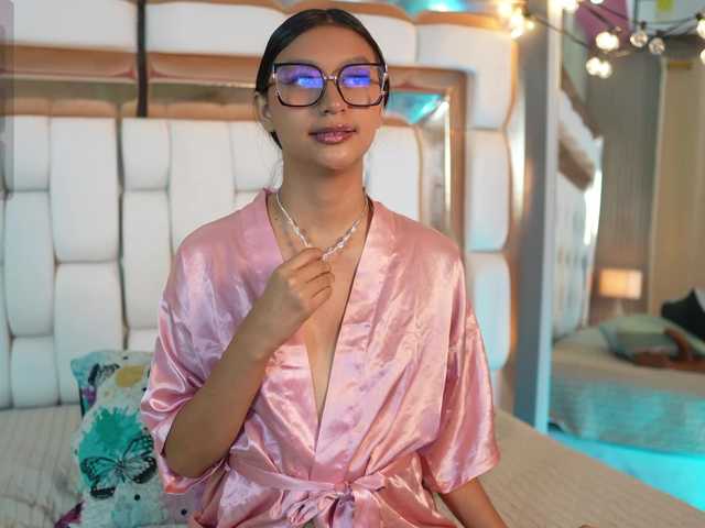 ThinPrincesss live cam on BongaCams