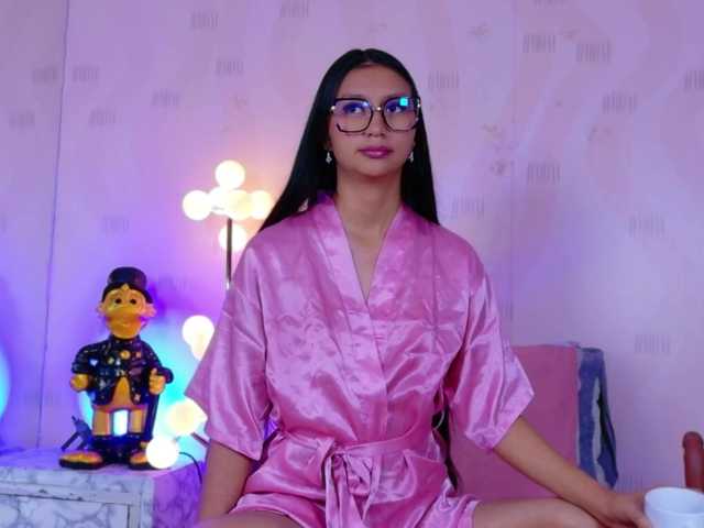 ThinPrincesss live cam on BongaCams
