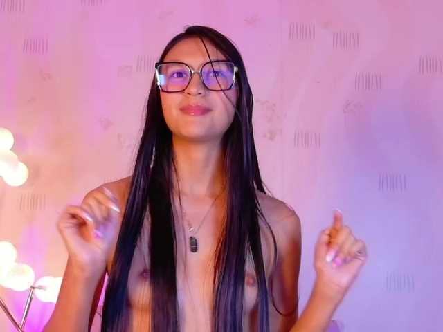 ThinPrincesss's BongaCams show and profile