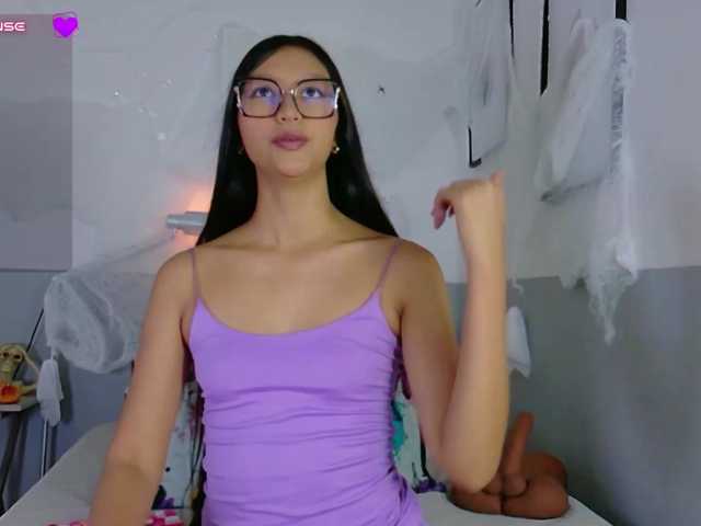 ThinPrincesss live cam on BongaCams