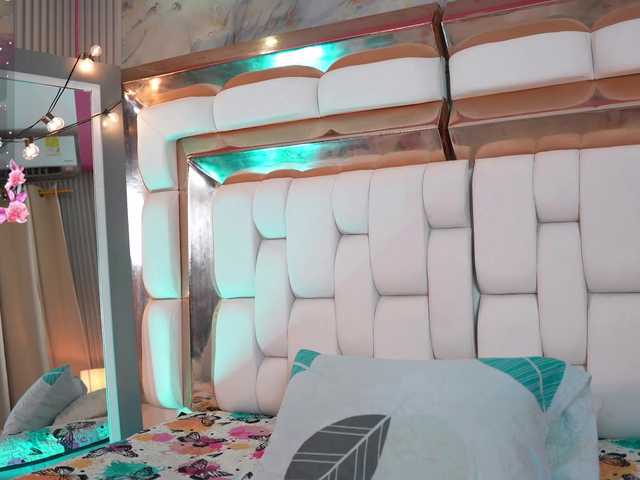 ThinPrincesss live webcam show