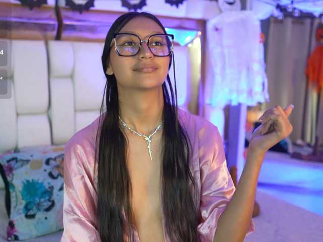 ThinPrincesss live cam on BongaCams